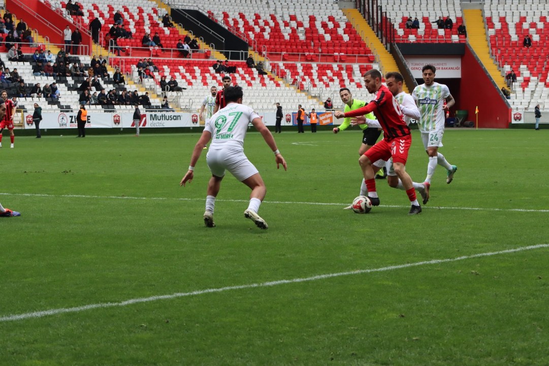 Urfa’yı Şimşek Çarptı (7) 1081X720