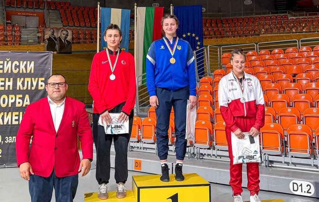 Erzincanlı Güreşçiler Bulgaristan’da Madalya Sevinci Yaşattı