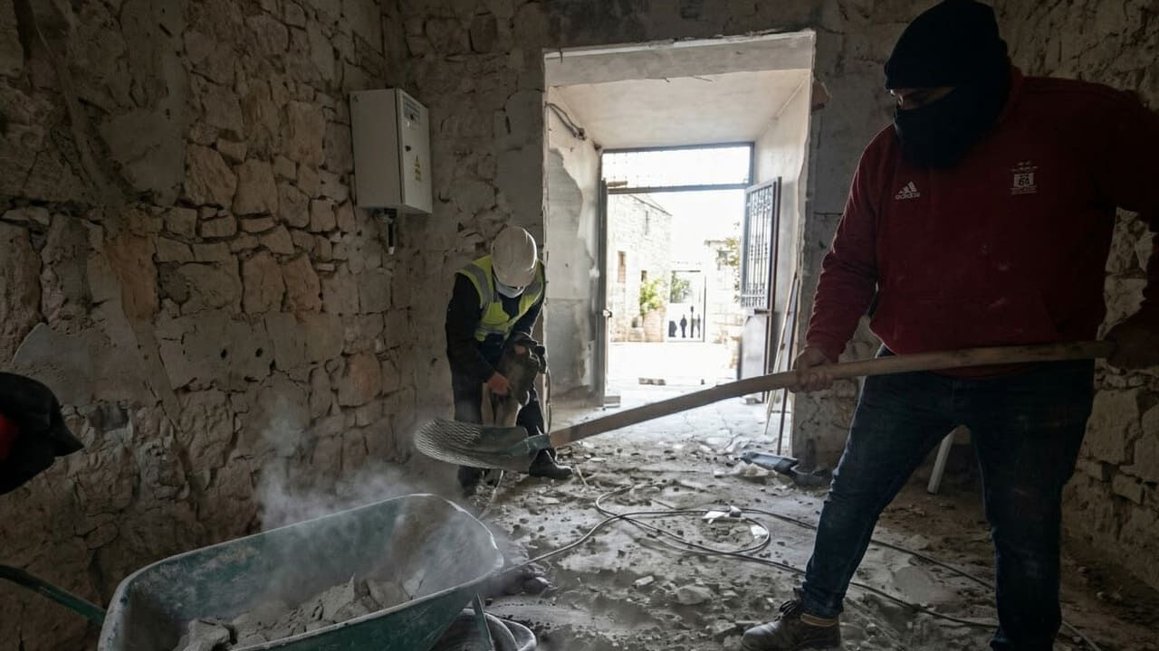 İliç Belediye Hizmet Binası Tadilat