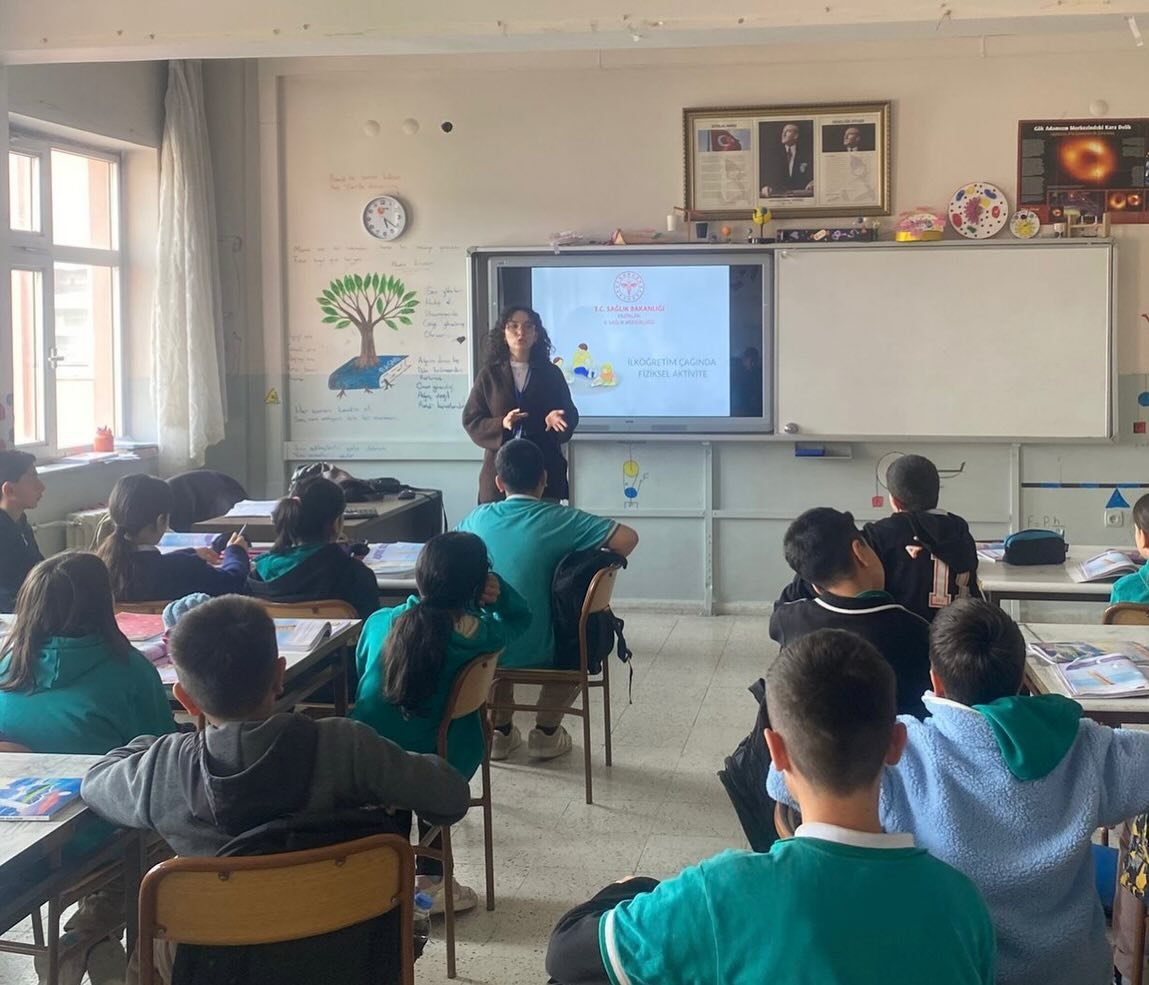 Erzincan’da 182 Öğrenciye Sağlık Okuryazarlığı Eğitimi