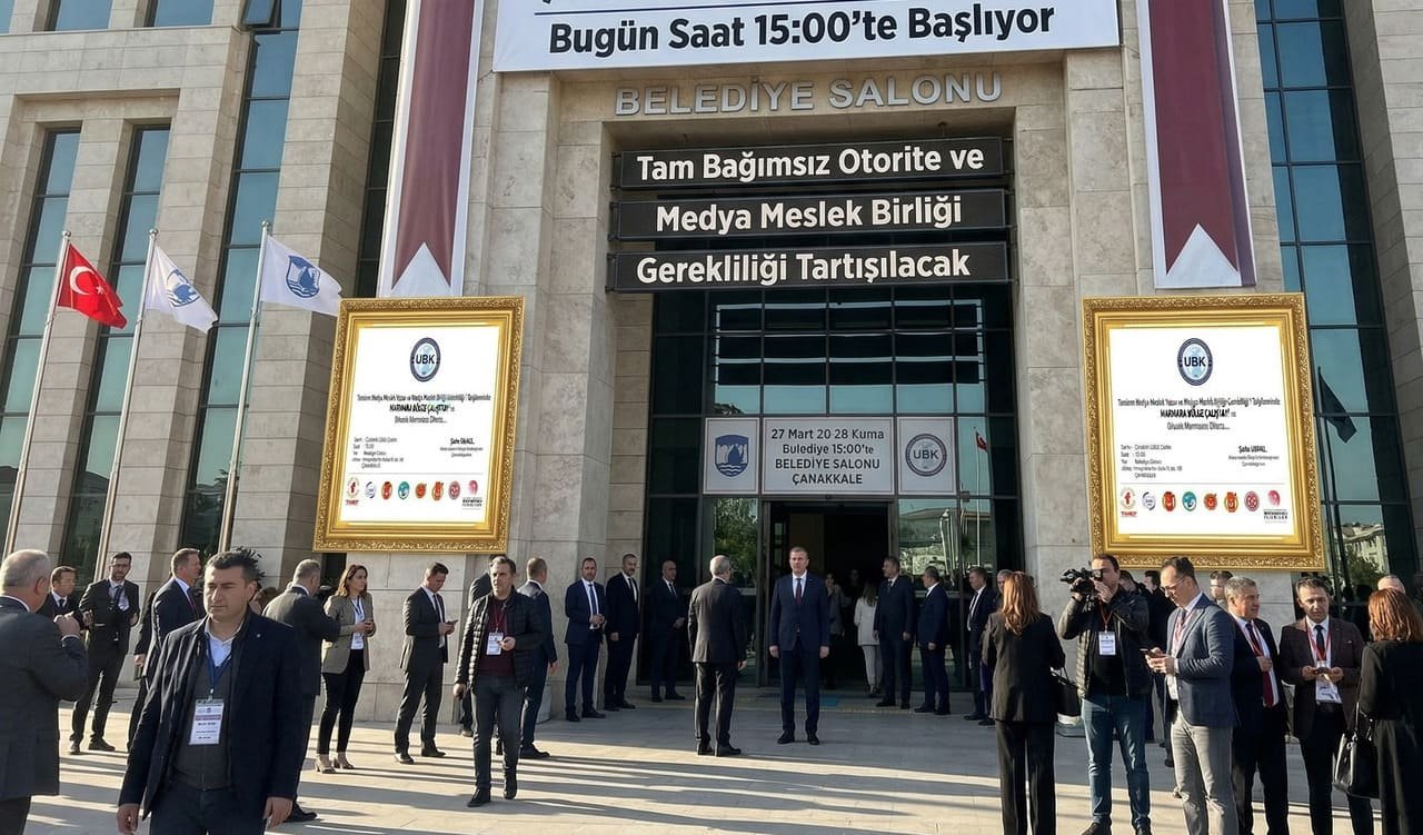 Basının Geleceği Çanakkale'de Masaya Yatırılıyor