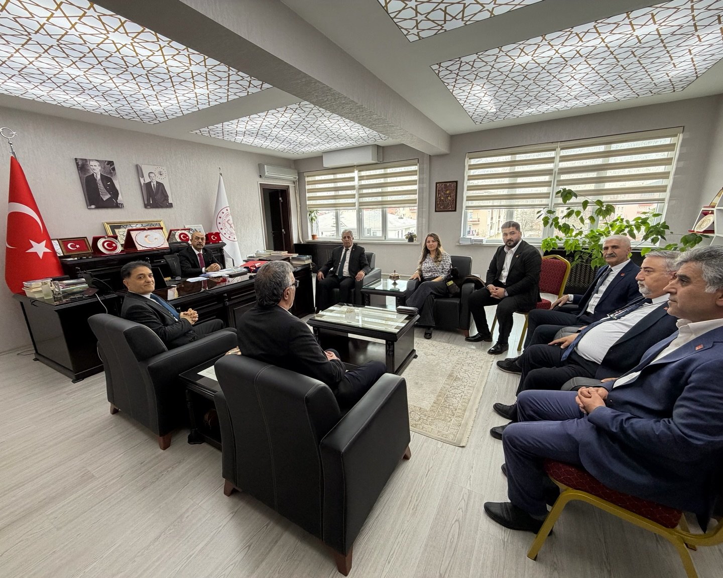 CHP Teşkilatından Milli Eğitim'e Ziyaret