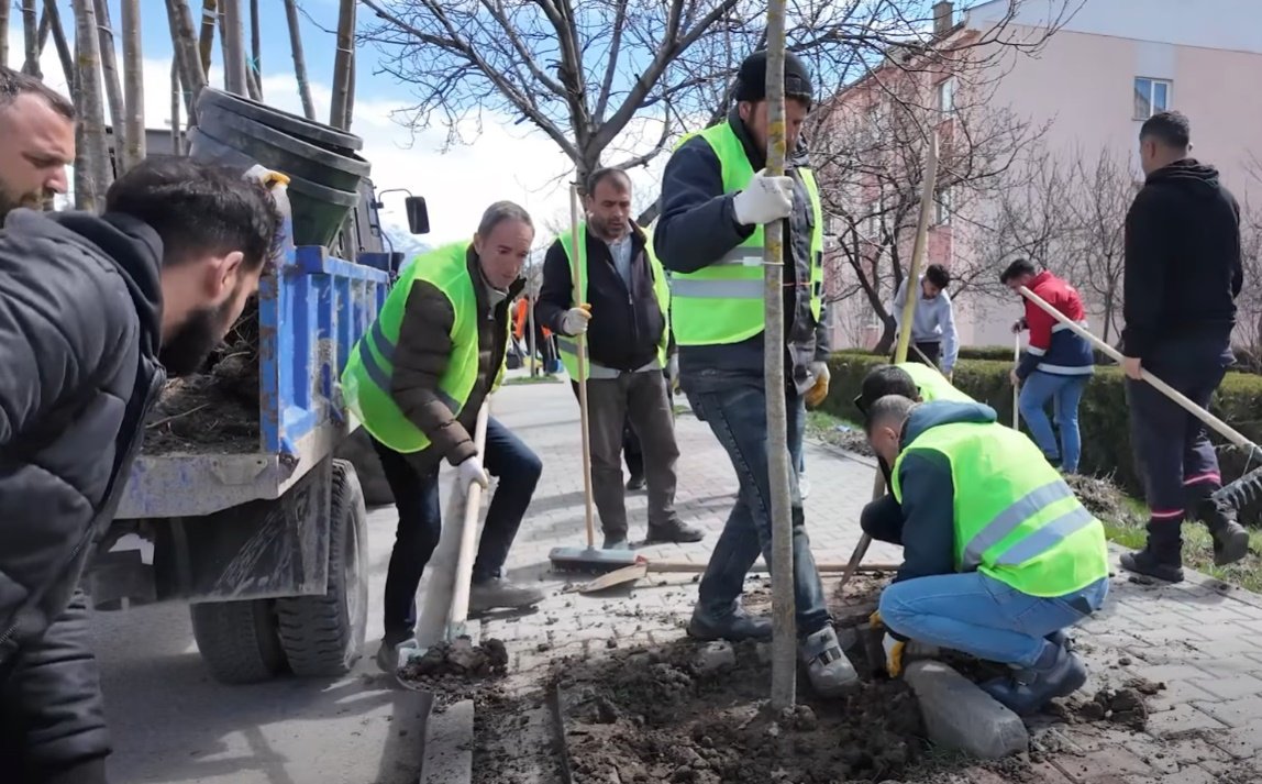 Erzincan Yeşile Bürünüyor