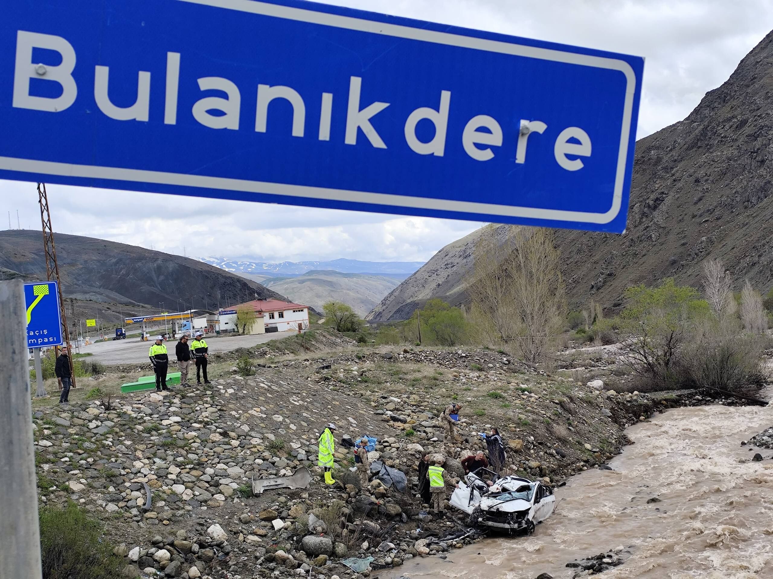 Erzincanda Kaza 2 Ölü (4)