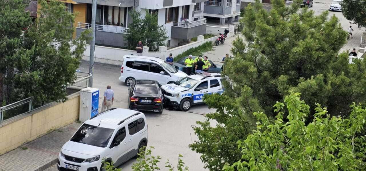 Cumhuriyet Mahallesi Trafik Kazası 2