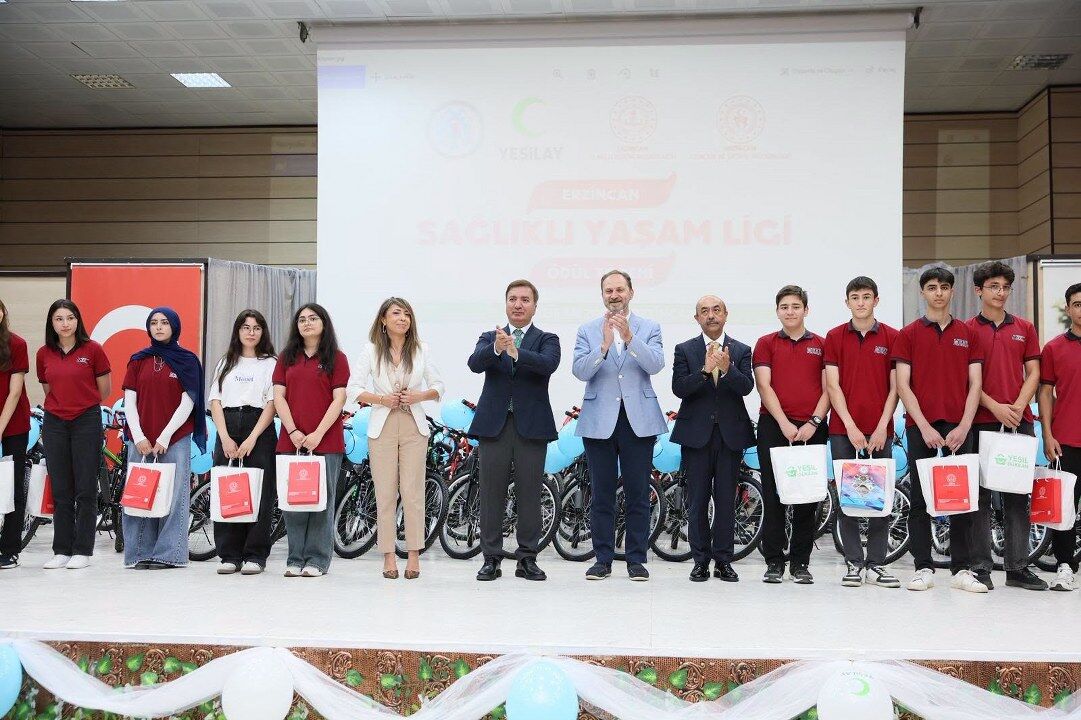 Erzincan’da 28 Bin Öğrenci İyilik İçin Yarıştı (2) 1081X720