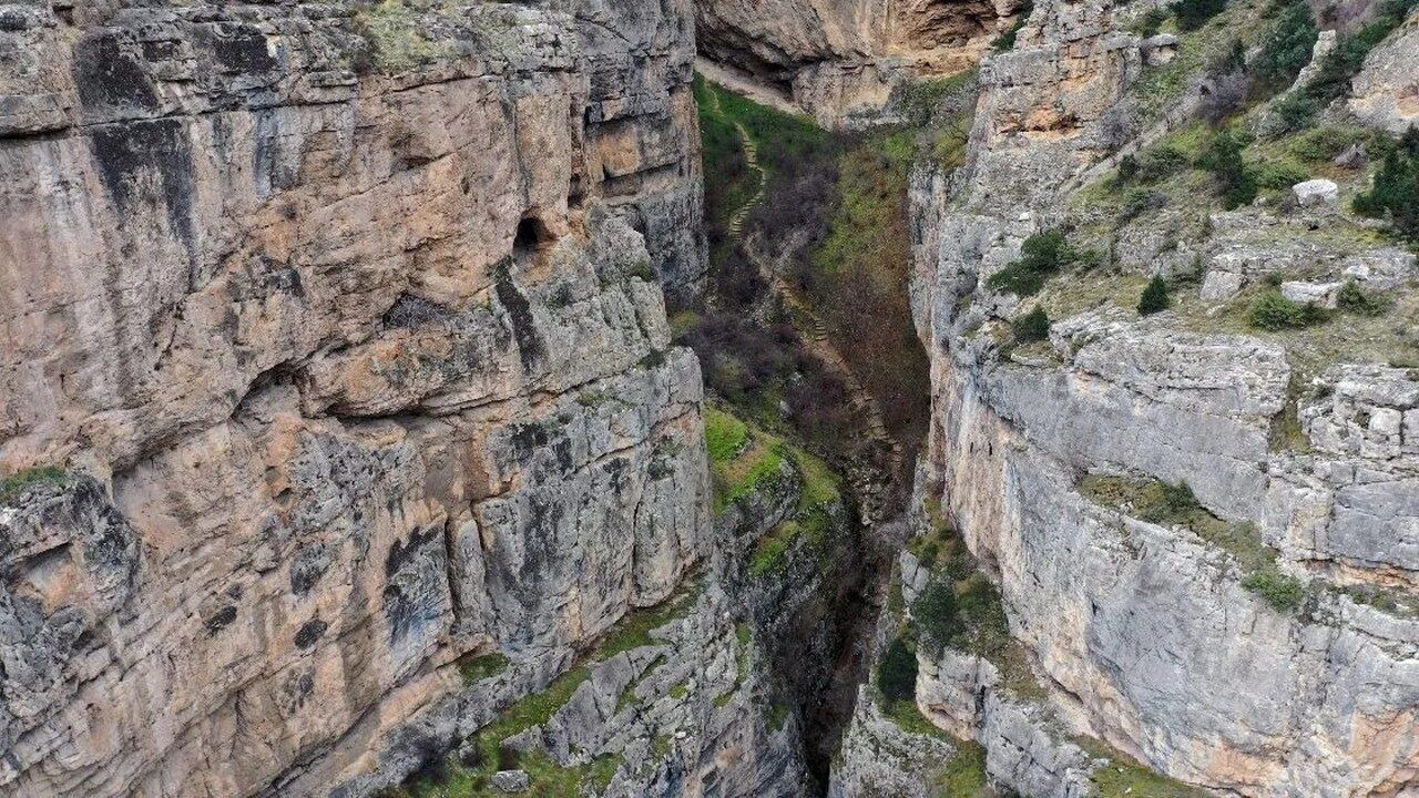 Cehennem Deresi Kanyonu 1280X720-1