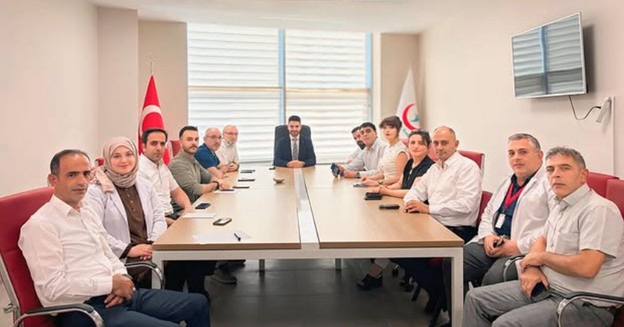 Mengücek Gazi Eğitim ve Araştırma Hastanesi İlk Yönetim Toplantısını Gerçekleştirdi