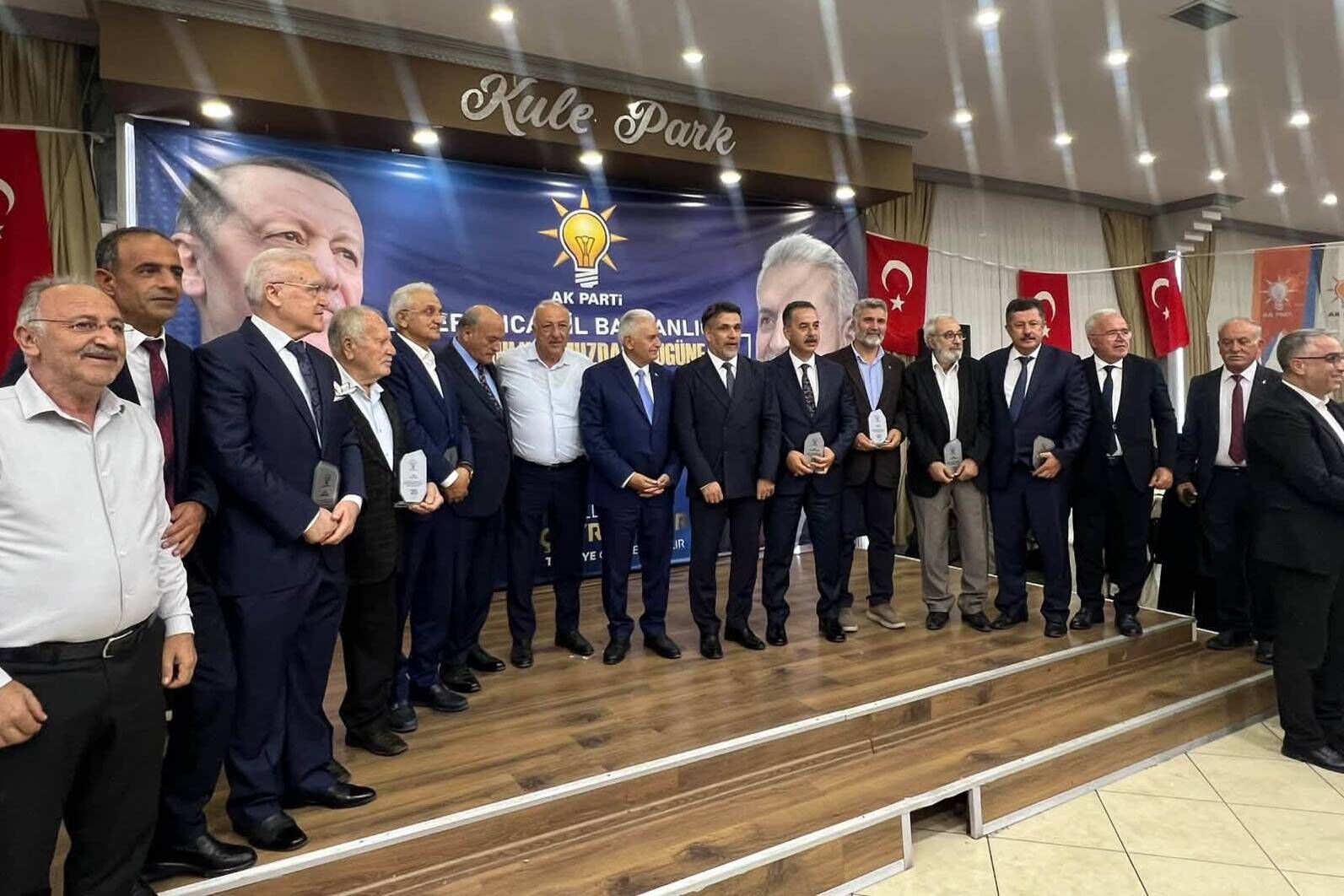 Binali Yıldırım Erzincan’dan milletvekili adayı mı olacak?