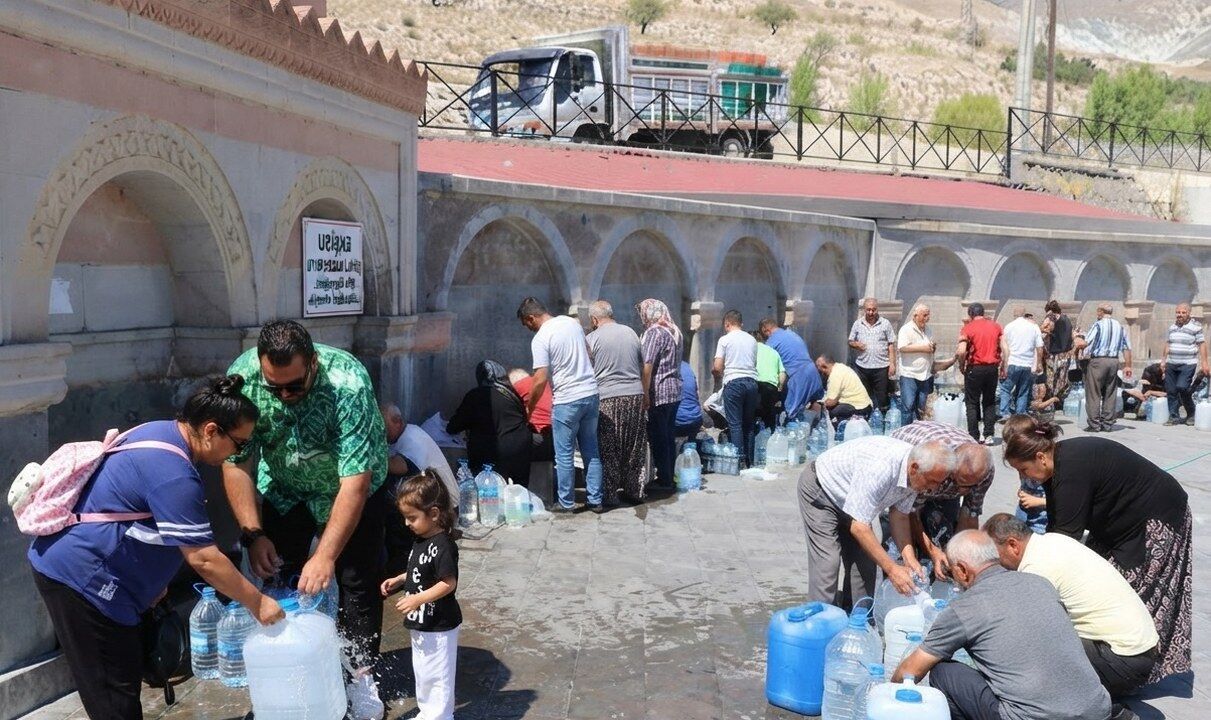 Aynı Şehir, İki Farklı Şifa: Erzincan Maden Suyunun Gizemi Çözüldü! Bögert mi, Kızılay mı?