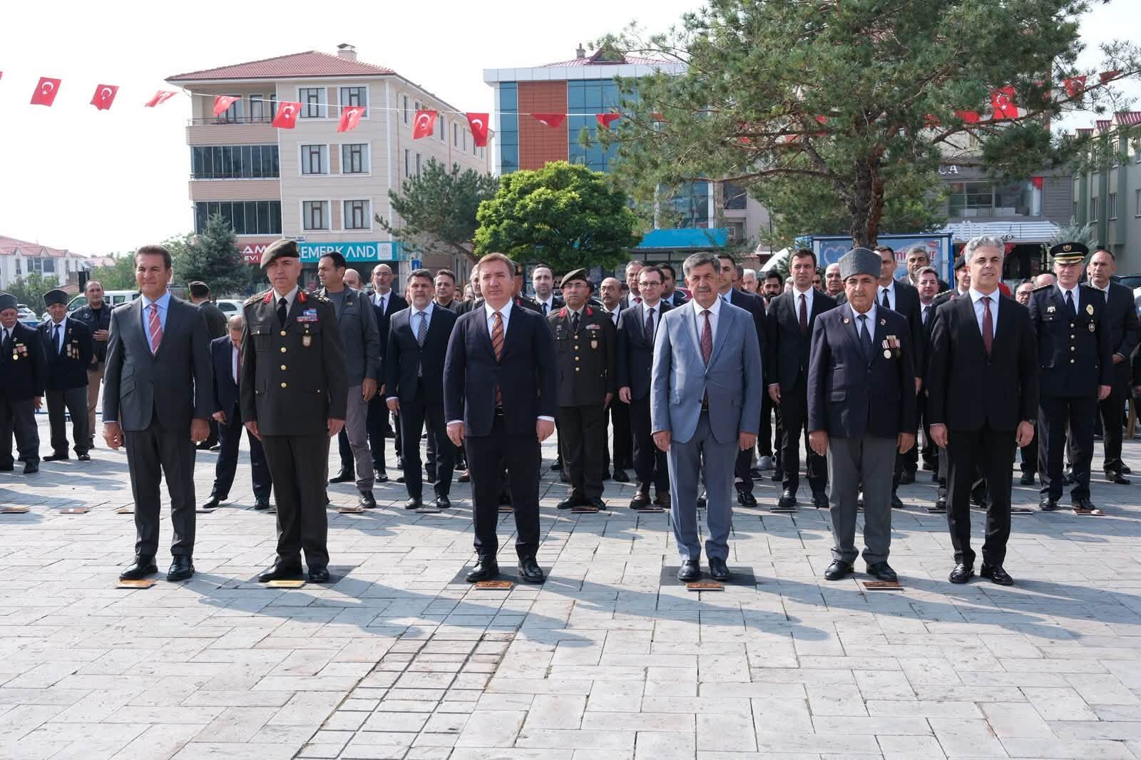 Erzincan’da Gaziler Günü Töreni İcra Edildi