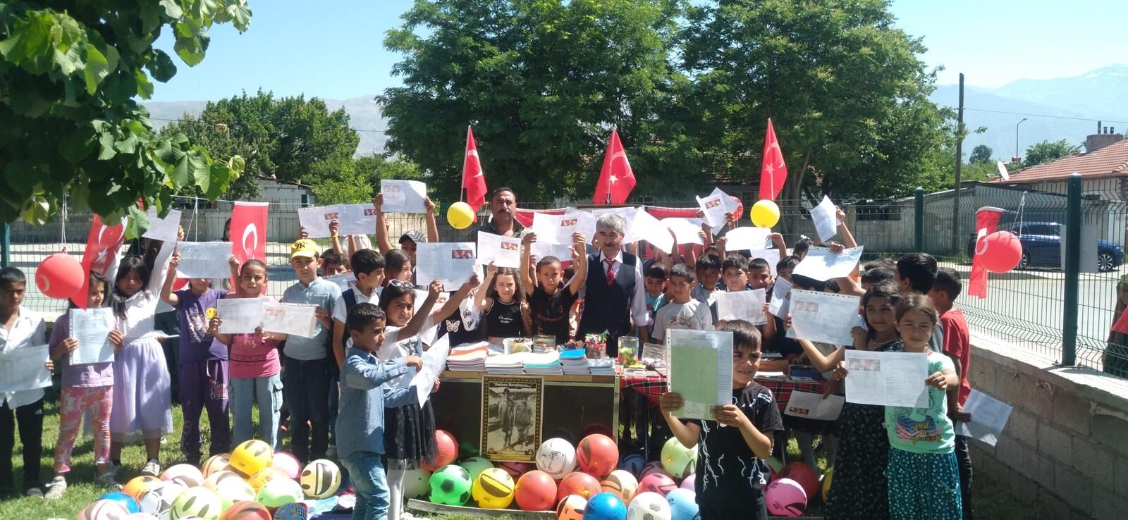İzzetpaşa Mahallesi’nde Gençlere Eğitim Desteği Geleneği Sürüyor