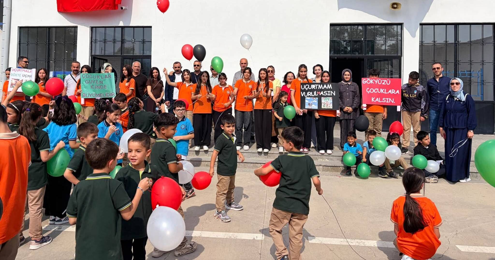 Erzincan’da Öğrencilerden Gazze’deki Çocuklara Destek!
