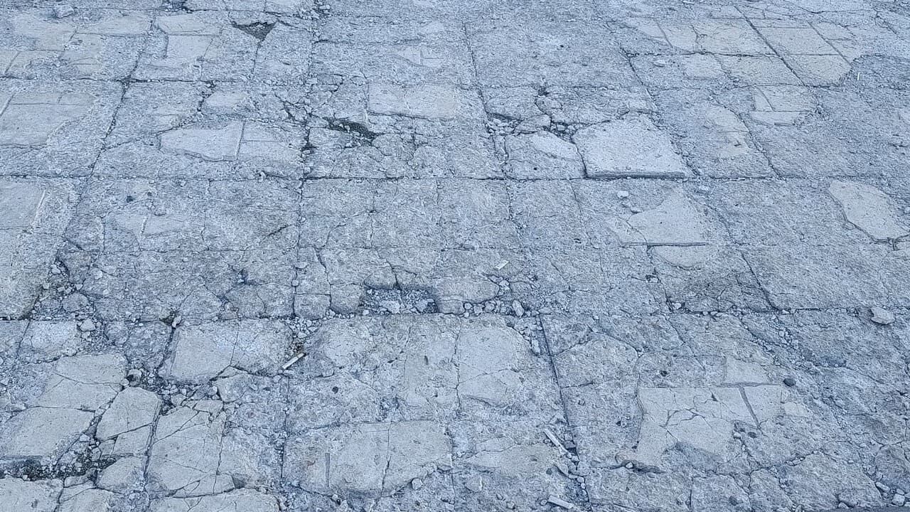 Erzincan Cumhuriyet Meydanı Bakım Bekliyor 2