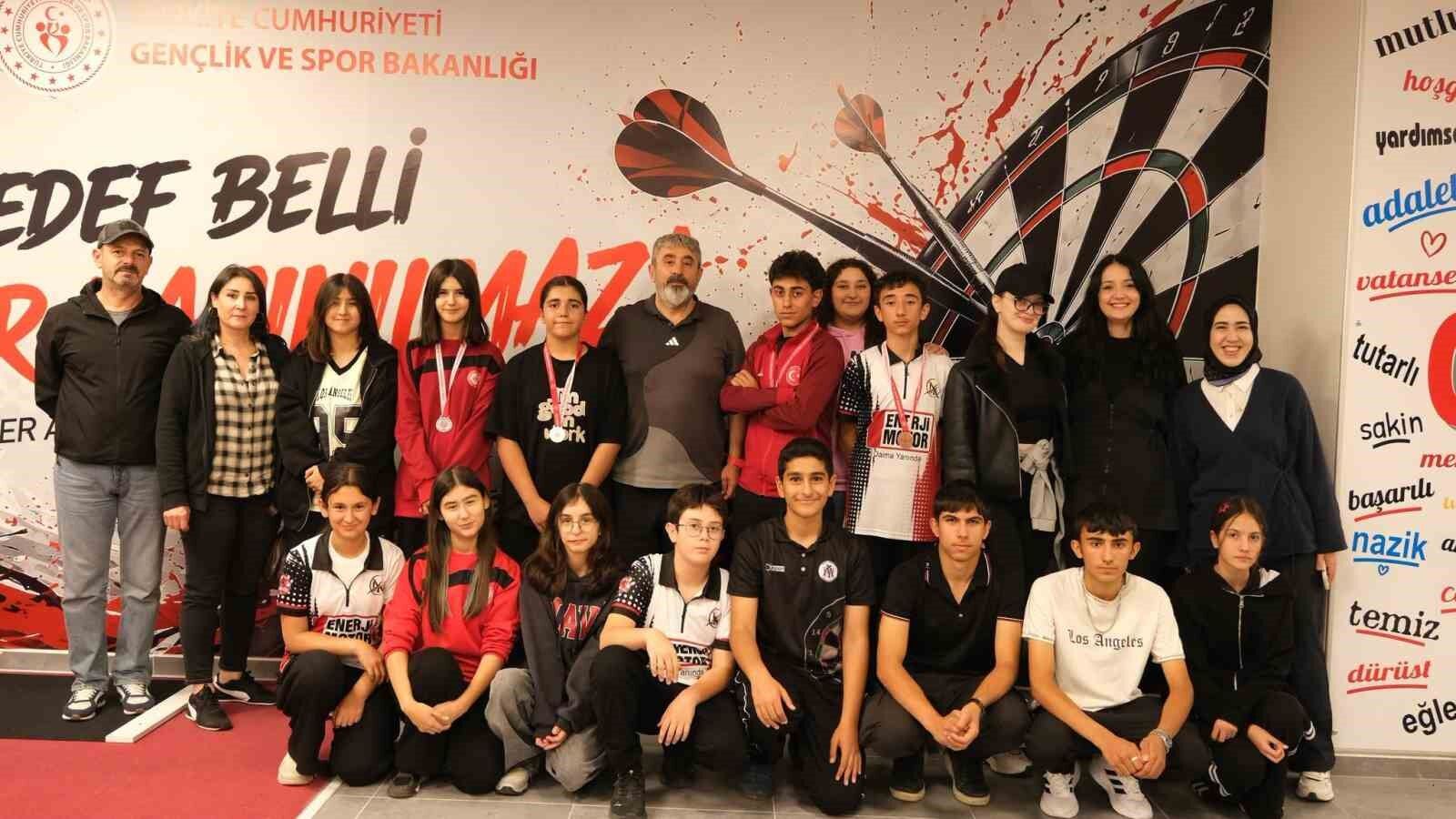 Erzincan'da Dart İl Birinciliği müsabakaları başladı